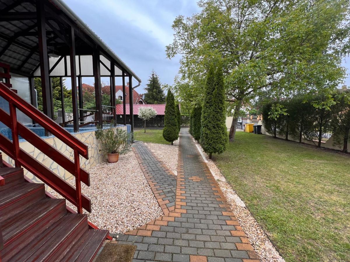 Relax Apartman Nyíregyháza Kültér fotó