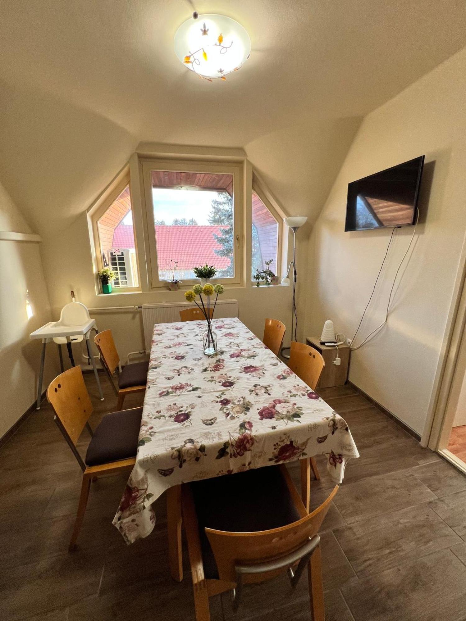 Relax Apartman Nyíregyháza Kültér fotó